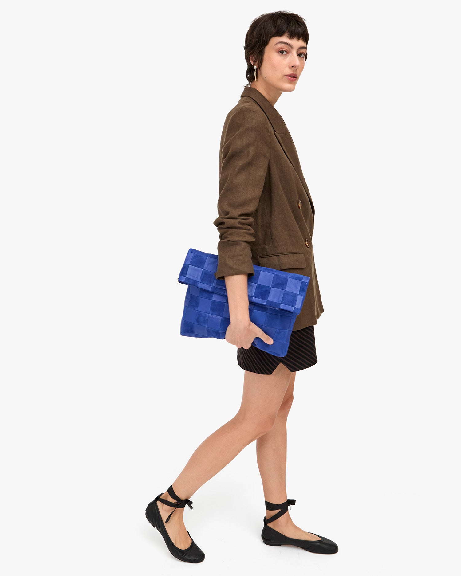 Nike walking with Carryall Clutch