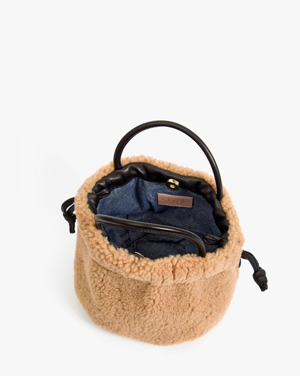 Emma w Top Handle interior view