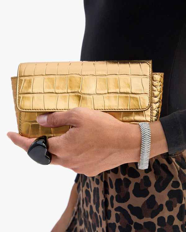 Fete Pochette as a clutch