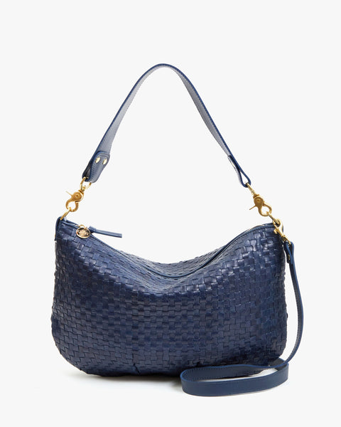 Moyen Messenger – Clare V.