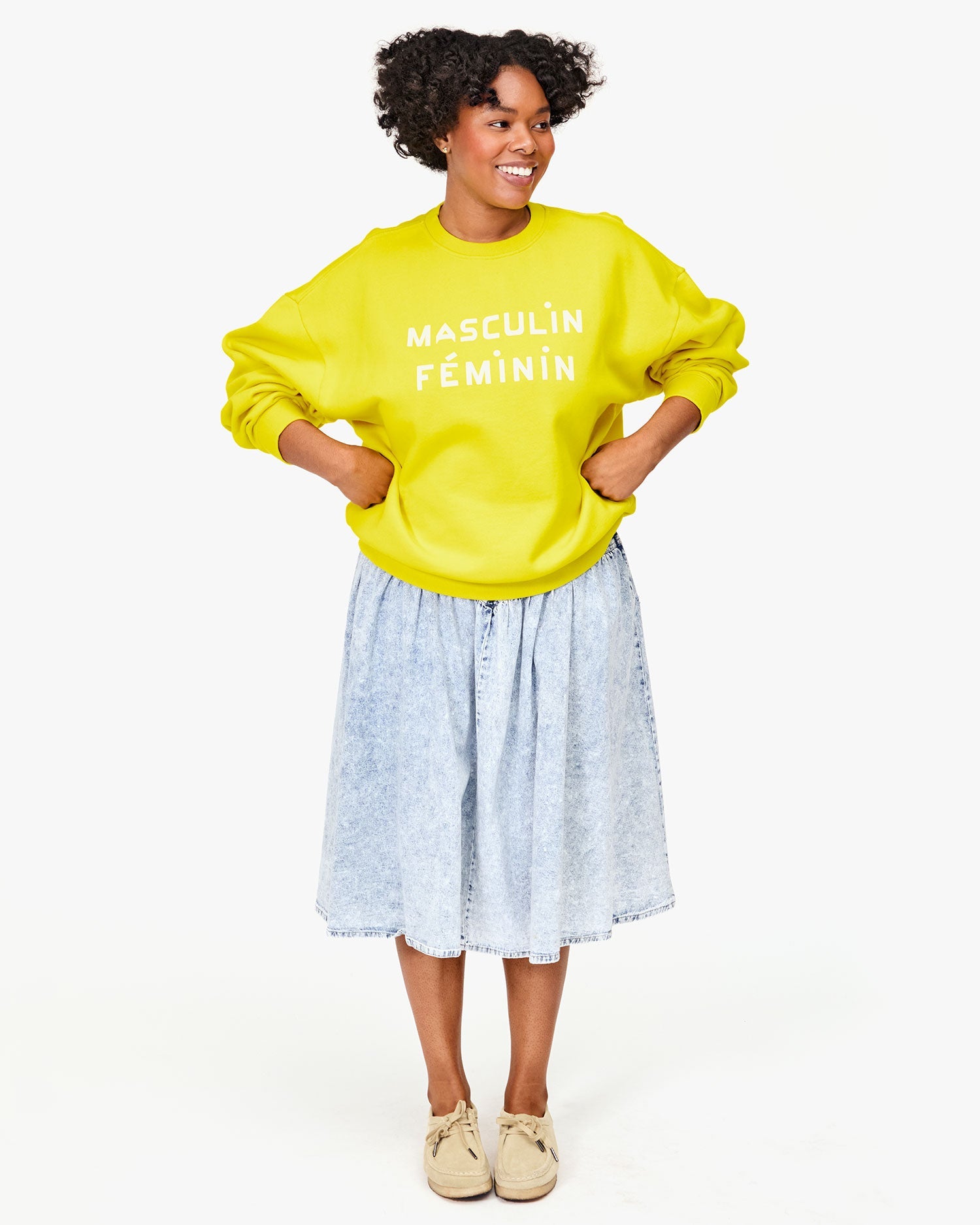 Oversized Sweatshirt on Candice