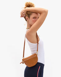Petite Fanny as shoulder bag