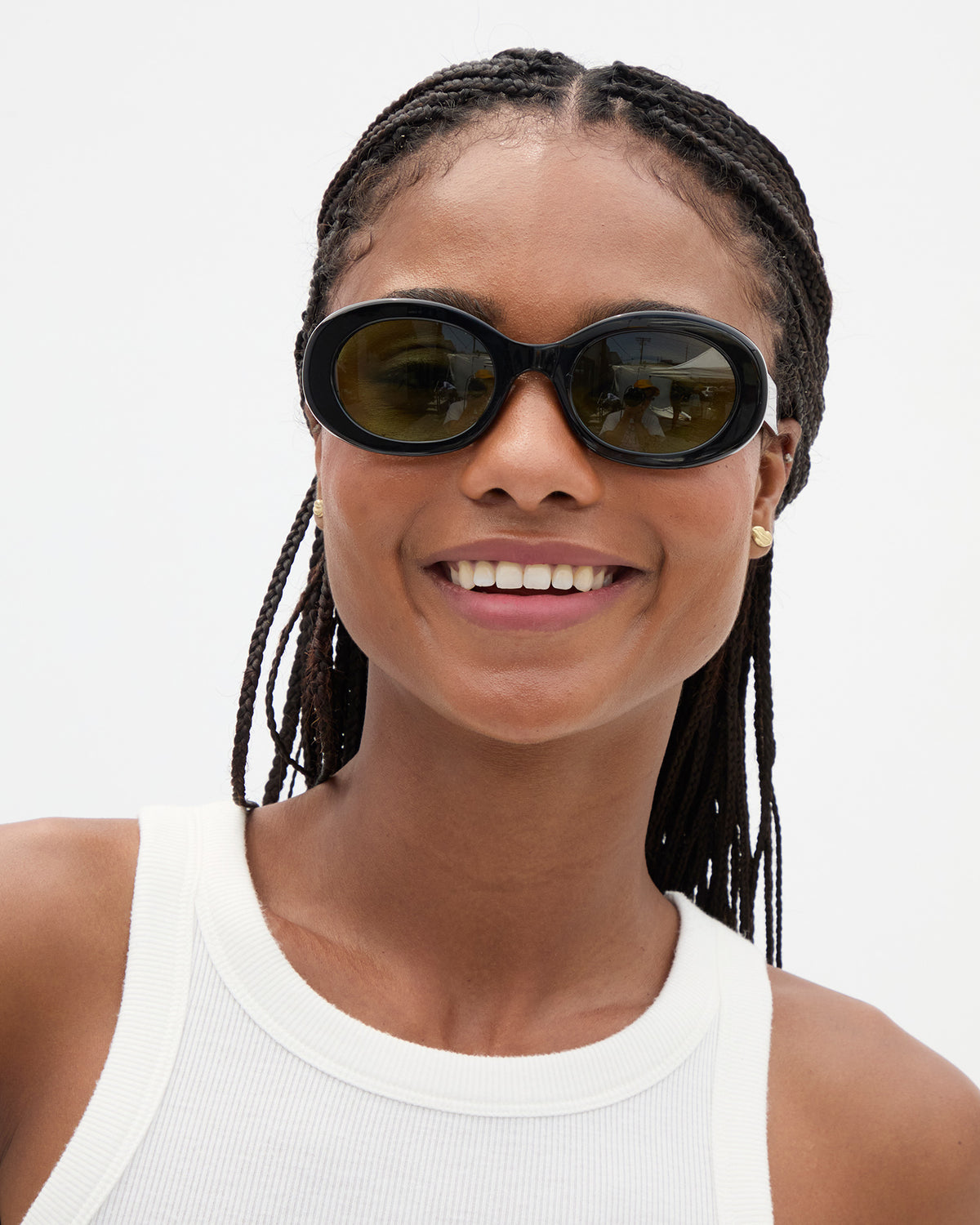 Tati Sunglasses on Vitoria