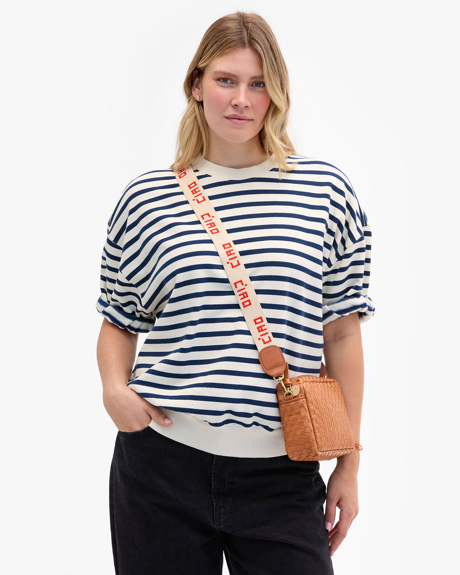 Adjustable Crossbody Strap on Midi Sac