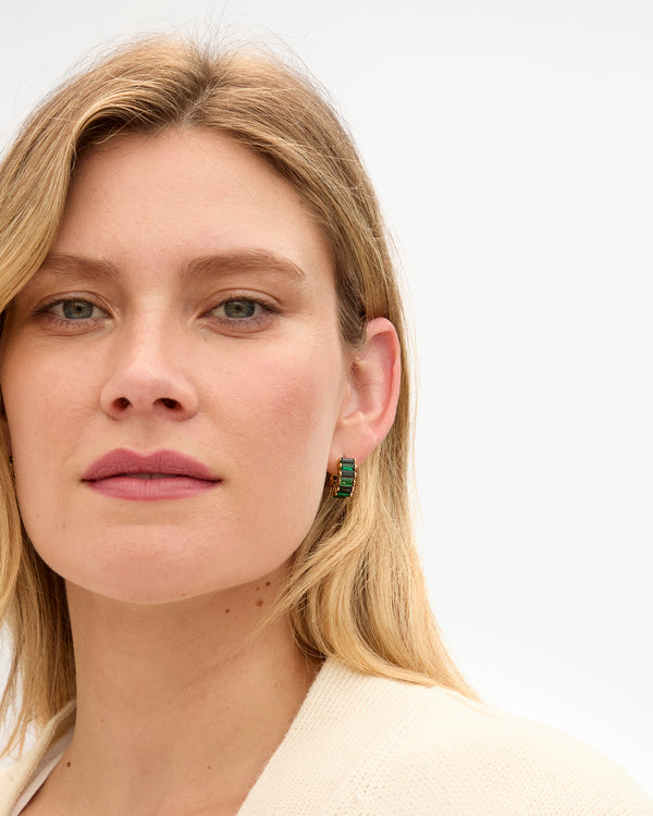 Baguette Checker Huggies on Elle