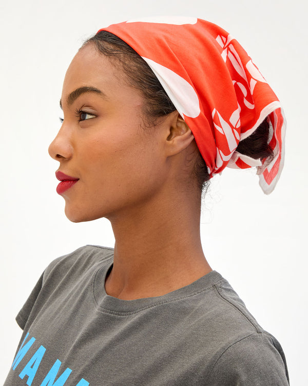 Side view of Bandana