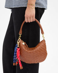 Barrel Knot Fob on Petit Moyen