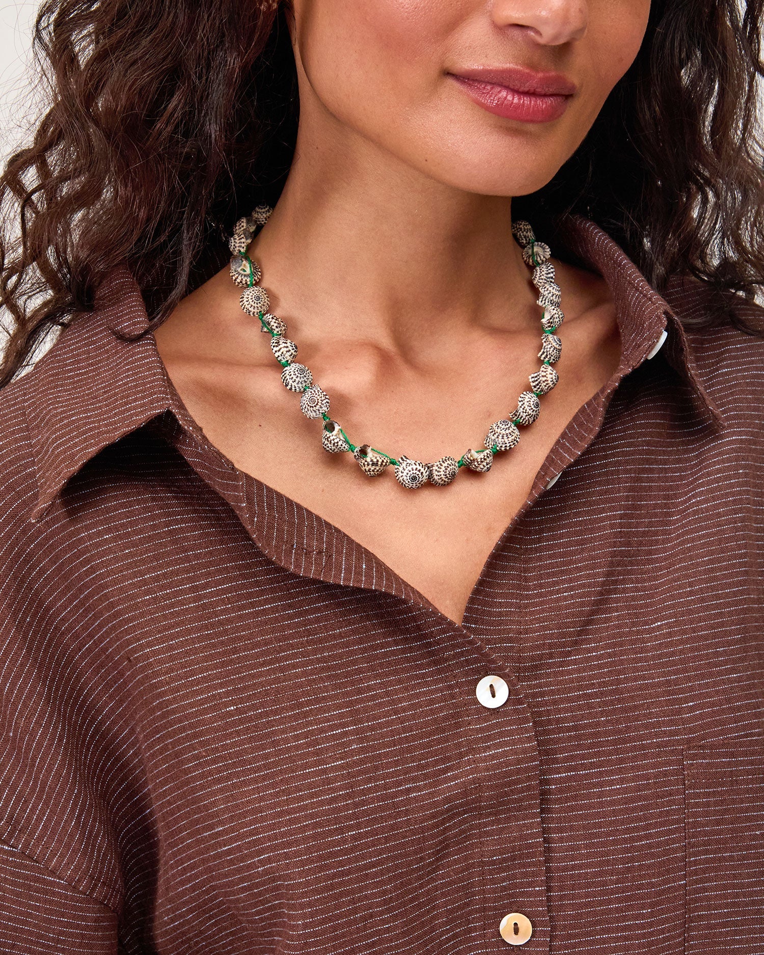 Checker Shell Necklace on Vie