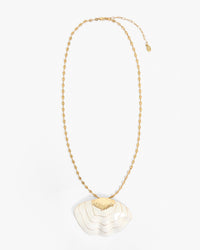 Clamshell Pendant Necklace