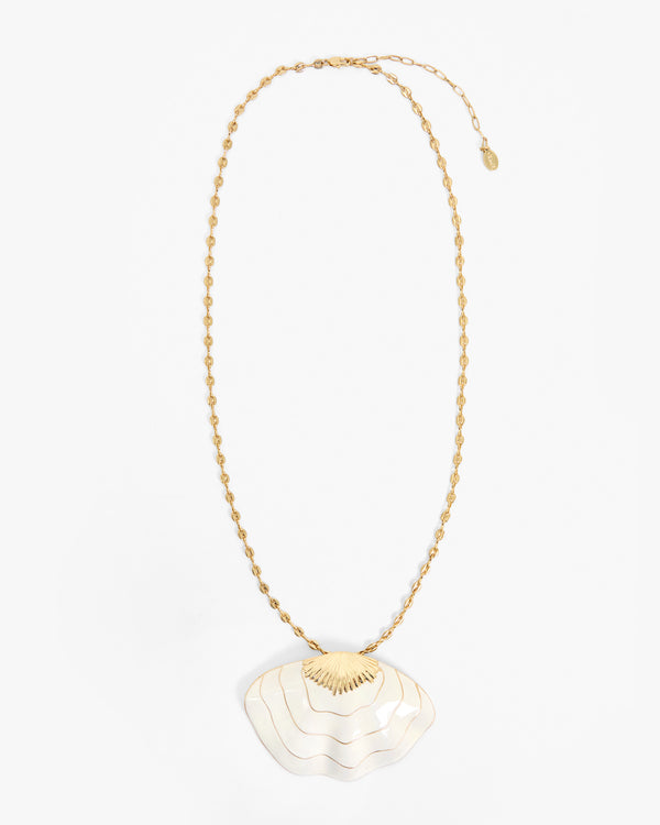 Clamshell Pendant Necklace