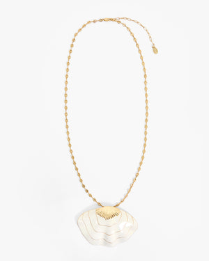 Clamshell Pendant Necklace