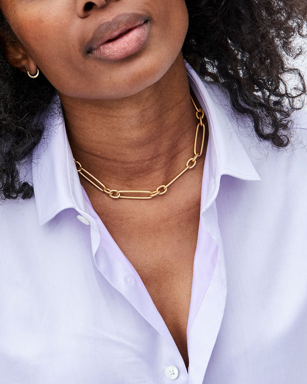 Mecca Wearing the Convertible Chain Necklace as a Choker