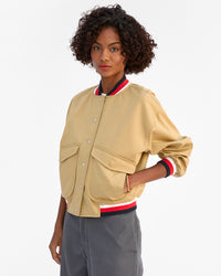 Dominique Jacket on Vitoria