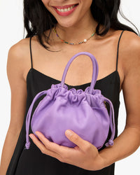 Close up Emma w Top Handle