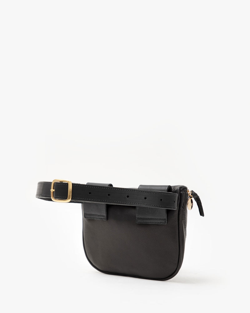 back image of the black fanny pack