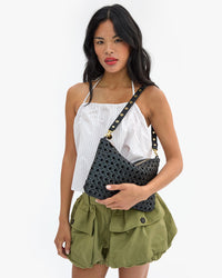 Shoulder Strap on Flat Clutch