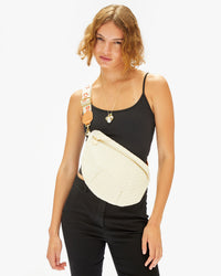 Close Up View of Adjustable Crossbody Strap on Grande Fanny