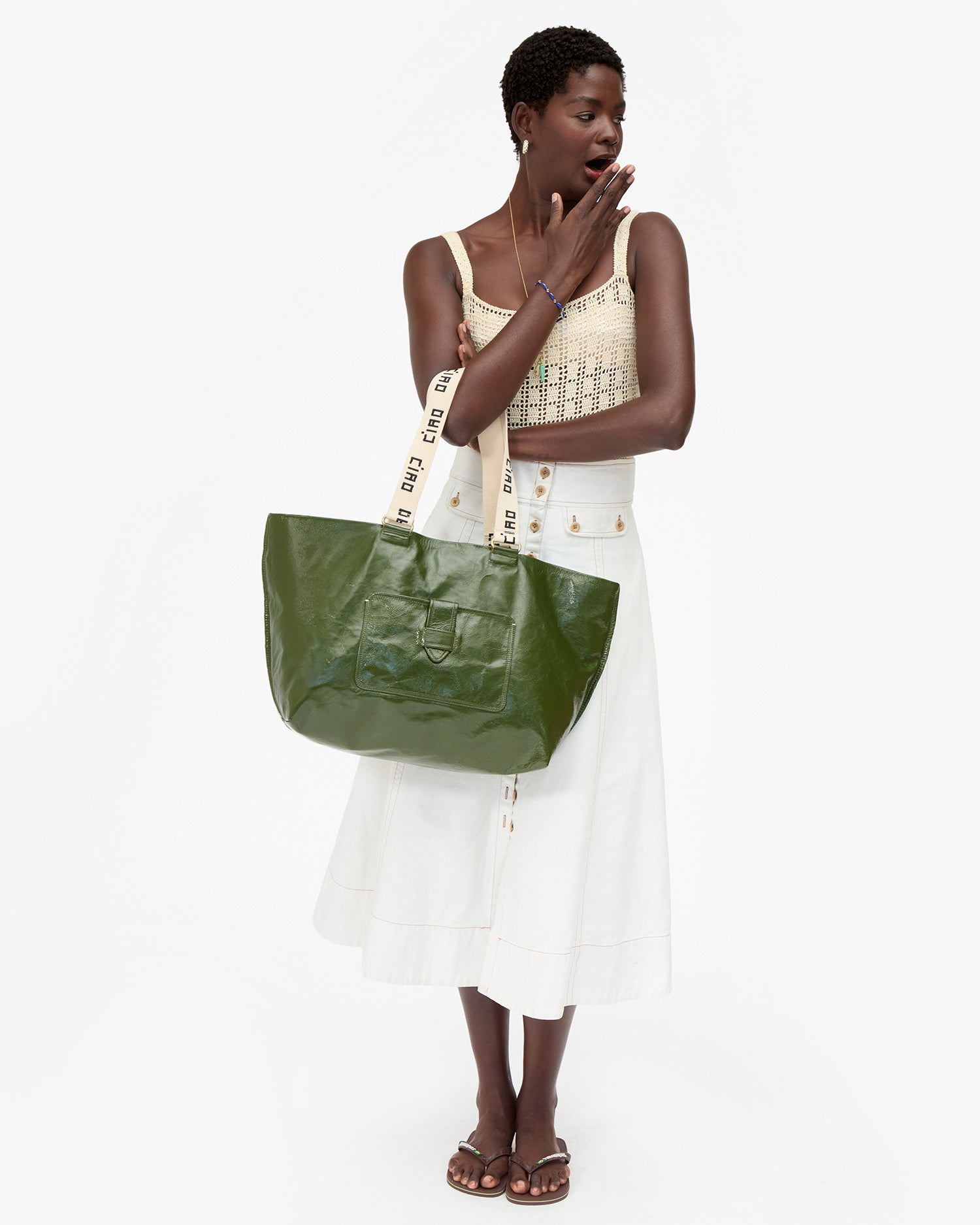 Grande Bateau Tote on Mouna's arm