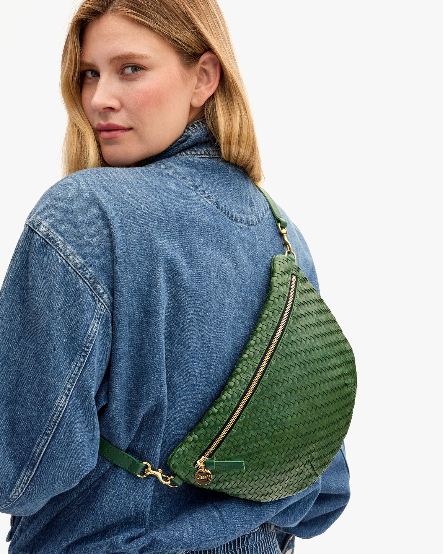 Grande Fanny as crossbody bag