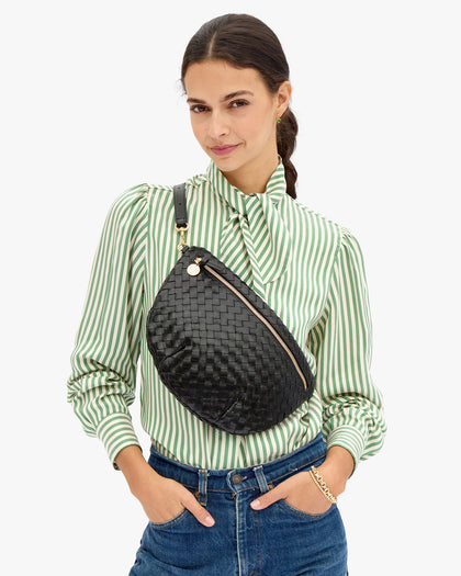 Grande Fanny as a crossbody strap