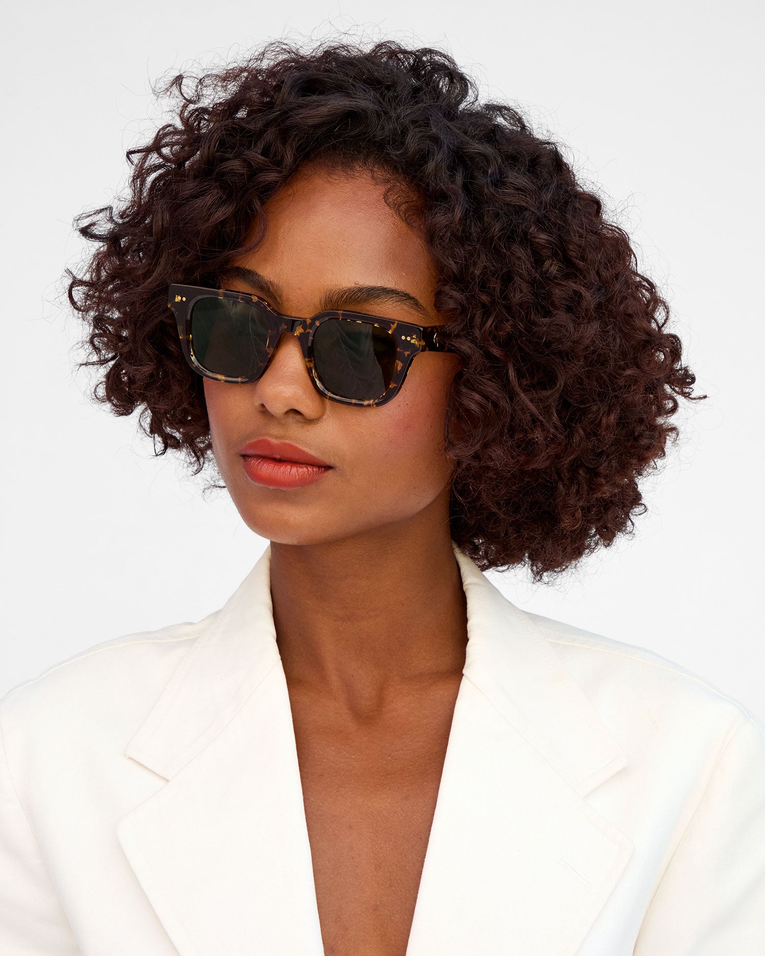 James Sunglasses on Vitoria