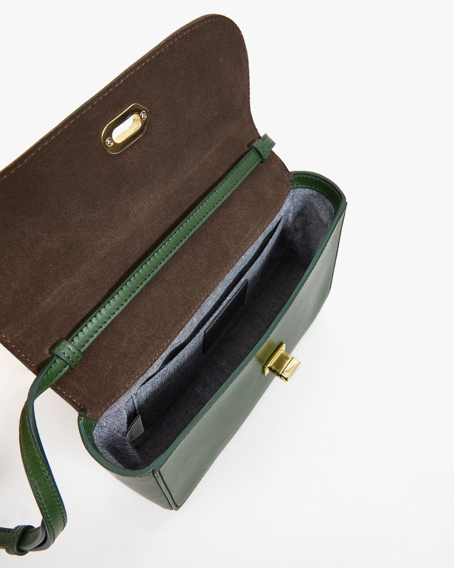 Kathryn – Clare V.