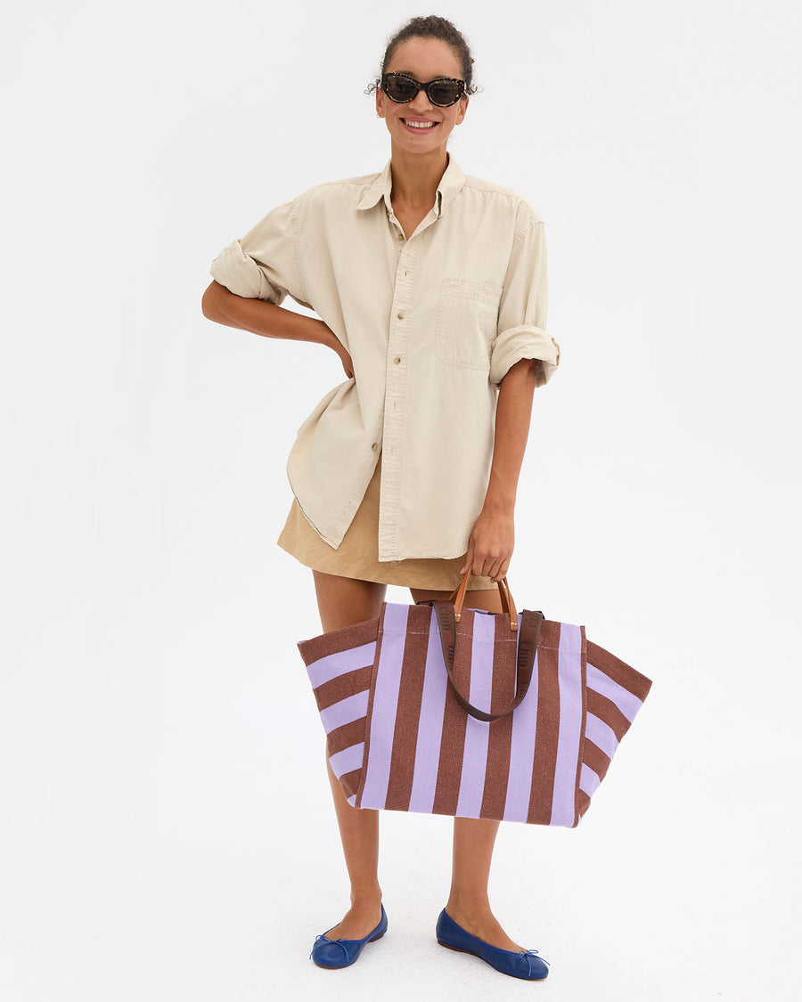Taliha holding La Cote Tote