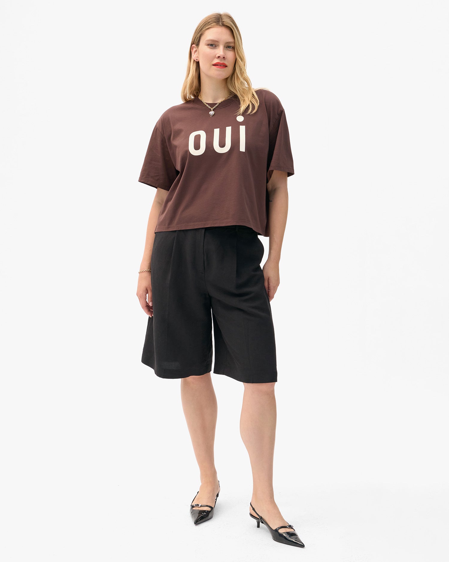 Le Carre Tee on Elle