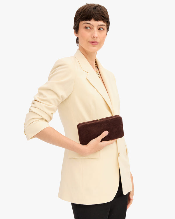 Nike holding Le Tabac