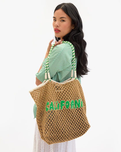 Lete Tote on Sandra's shoulder