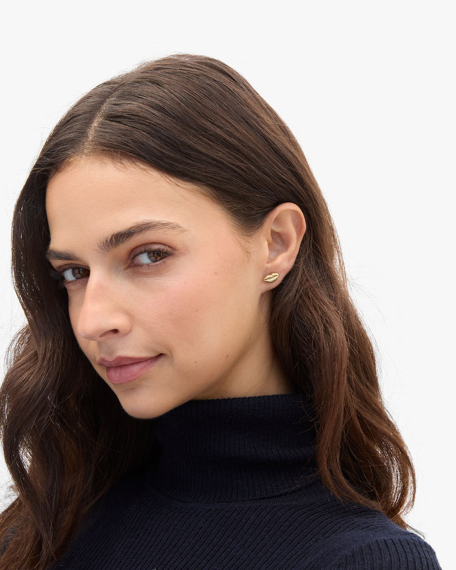Lips Stud Earrings on Marie