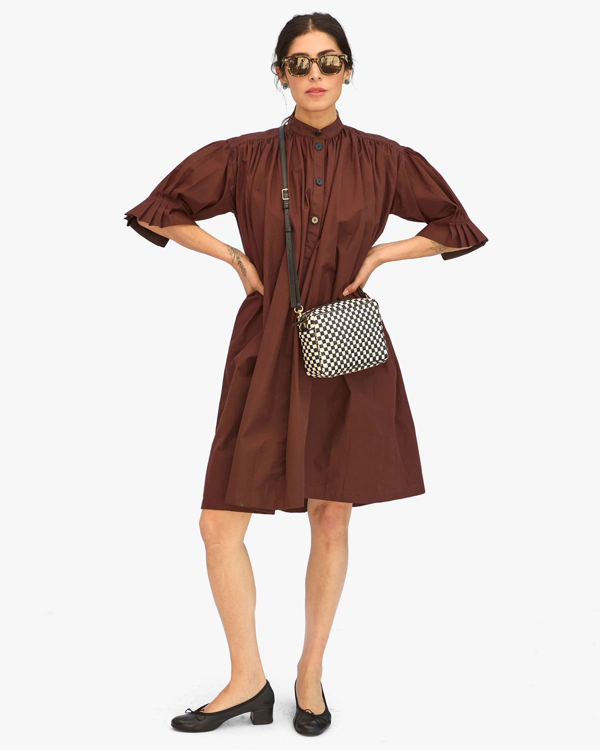 Midi Sac as a crossbody bag