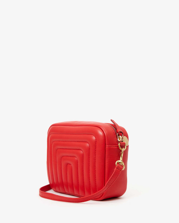 back view of the Rouge Channel Quilted Midi Sac