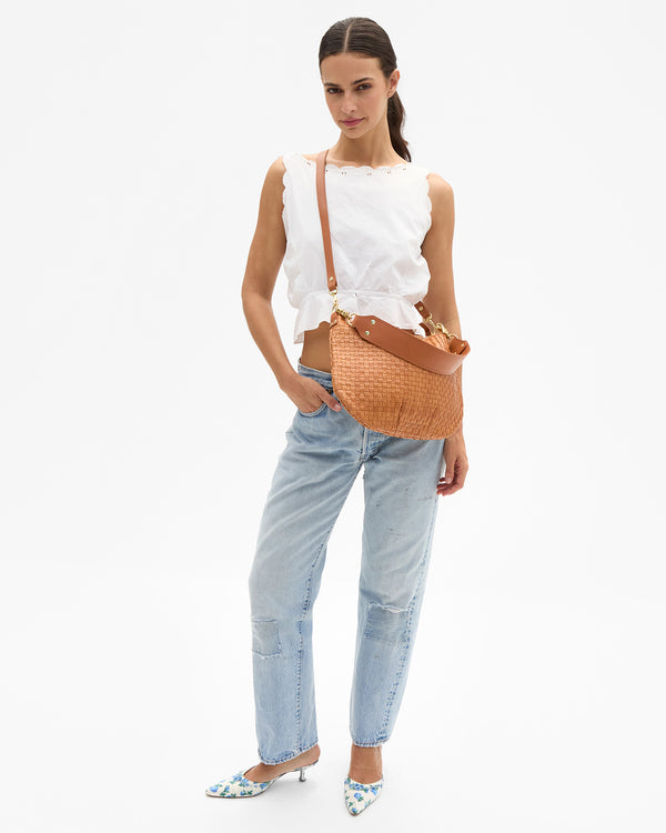 Moyen Messenger as crossbody bag