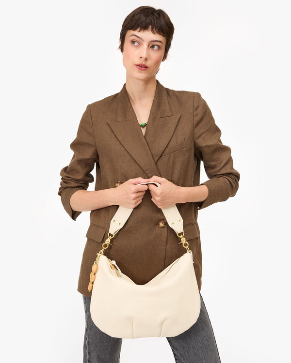 Nike holding Moyen Messenger