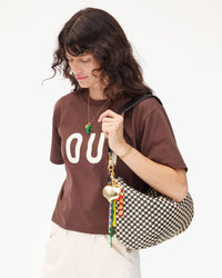 Moyen Messenger on Danica's shoulder