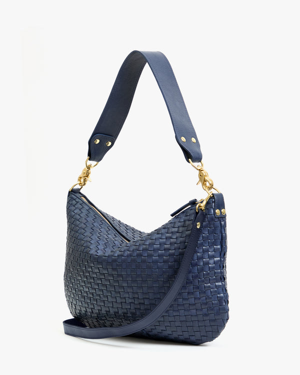 Moyen Messenger back view