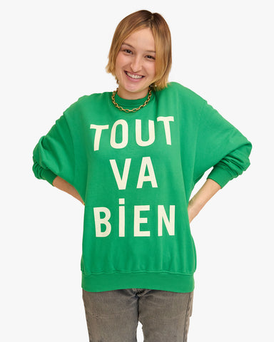 Tout Va Bien Oversized Sweatshirt on Zoe