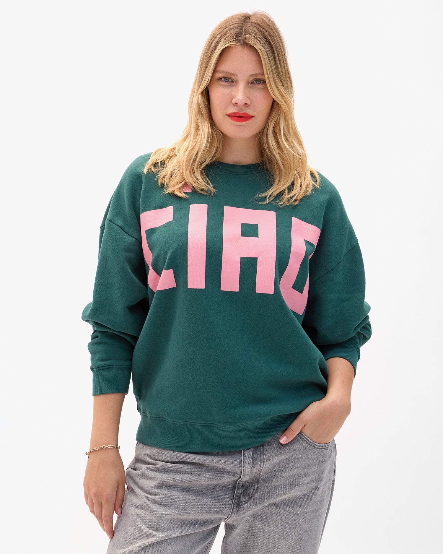 Oversized Sweatshirt on Elle