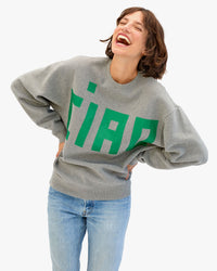 Kathie wears the Oversized Sweatshirt in Grey Melange w Grande Block Ciao