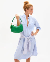 Laura holding Petit Moyen top handle