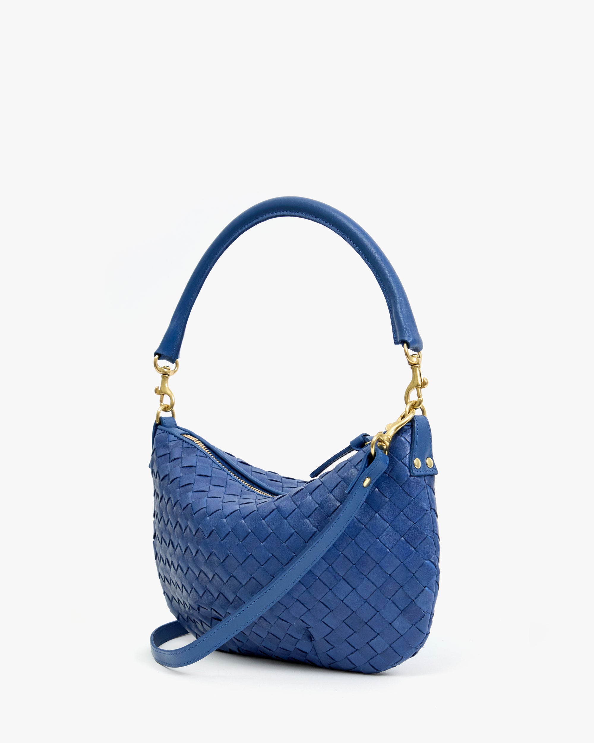 Petit Moyen side view
