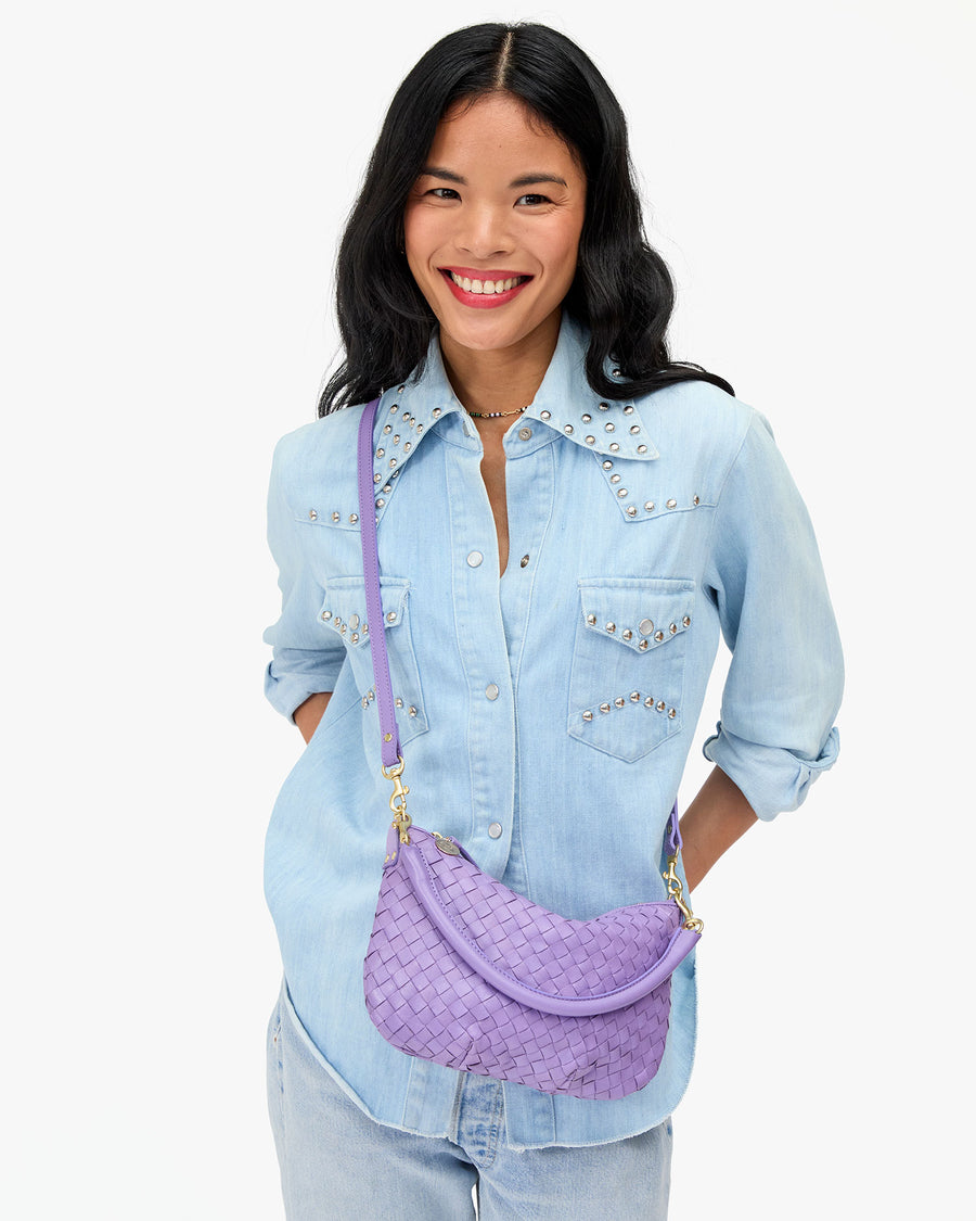 Petit Moyen as a crossbody bag