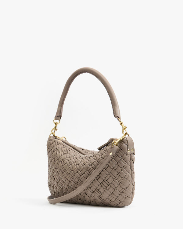 Petit Moyen back view