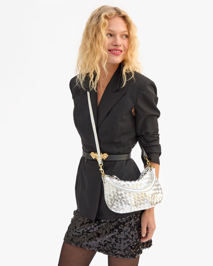 Petit Moyen as a crossbody bag