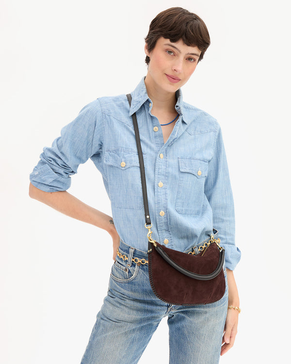 Petit Moyen as a crossbody bag