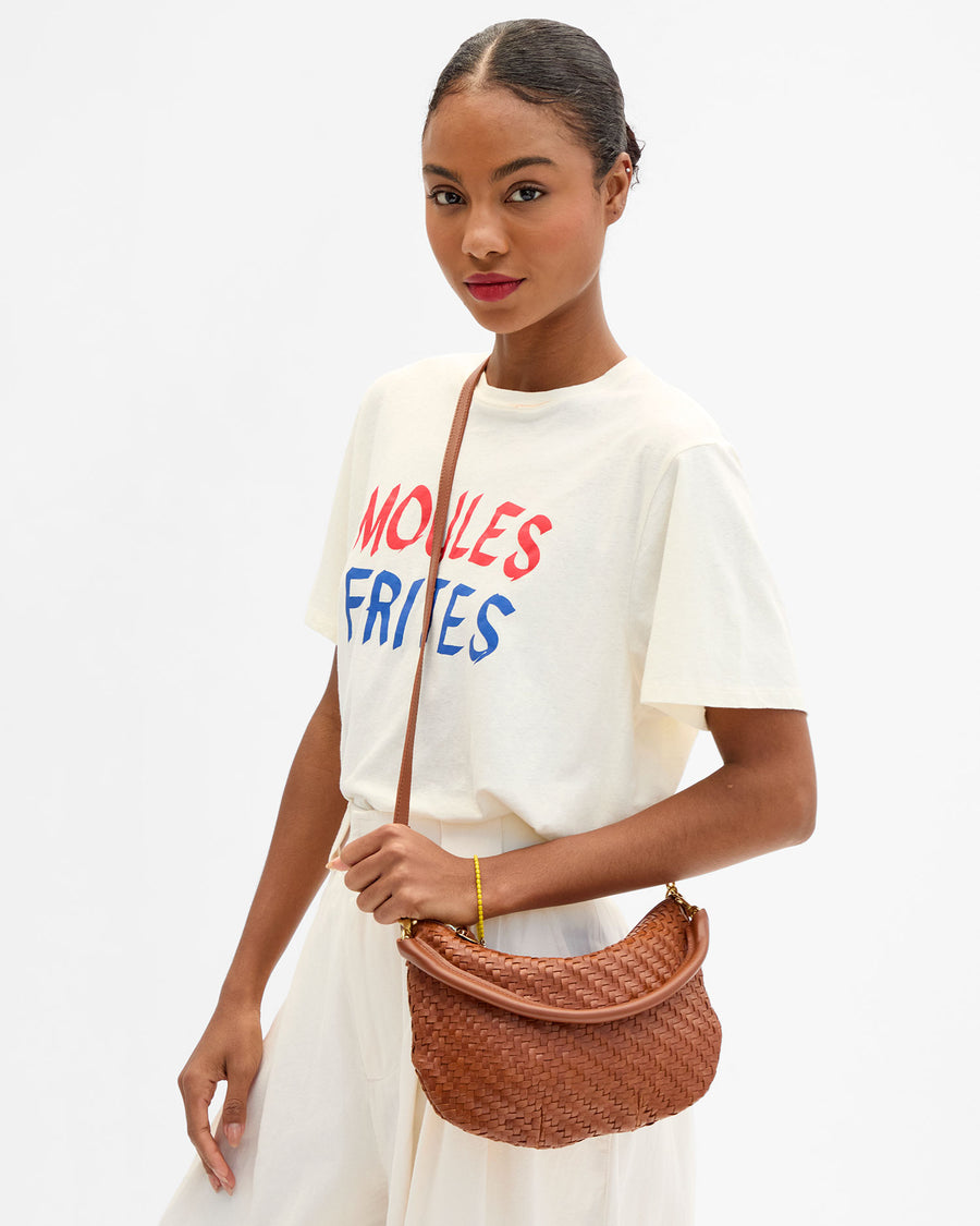 Petit Moyen as a crossbody bag