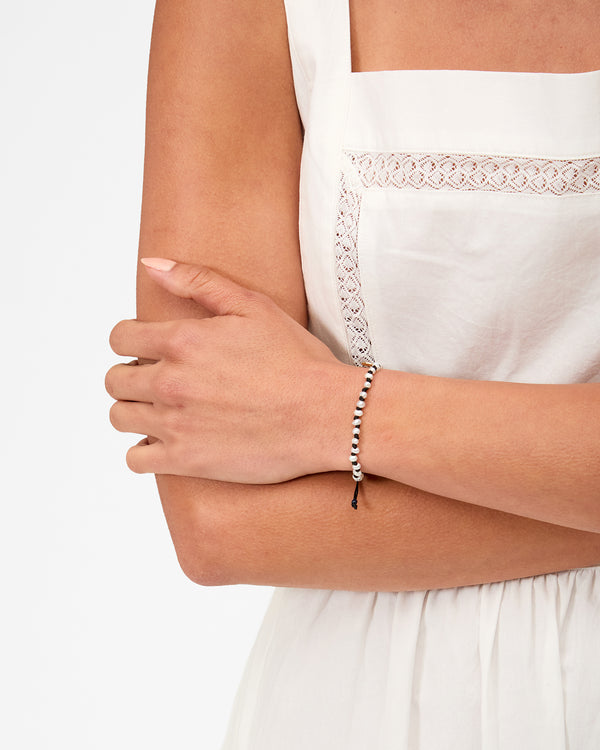 Petit Pearl Beaded Bracelet on model