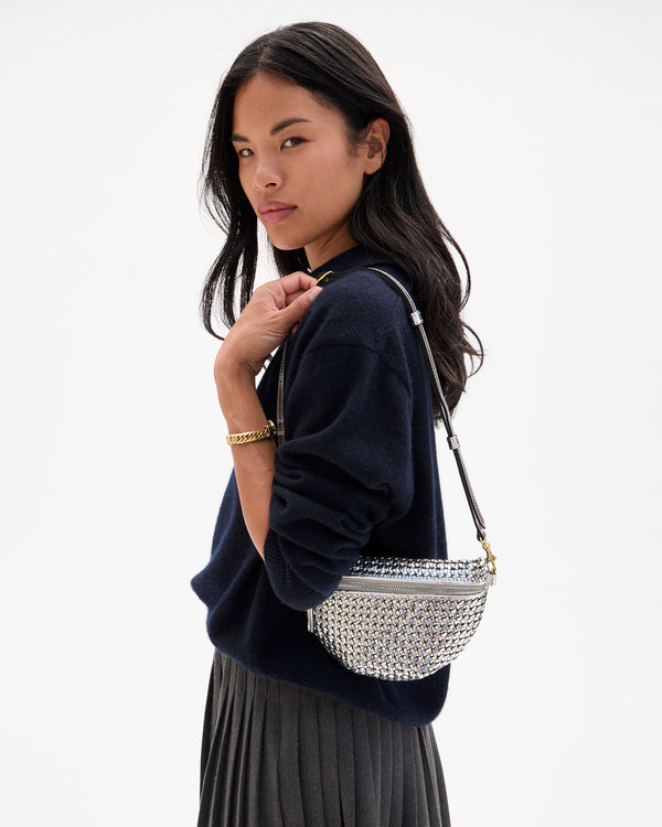 Petite Fanny as shoulder bag