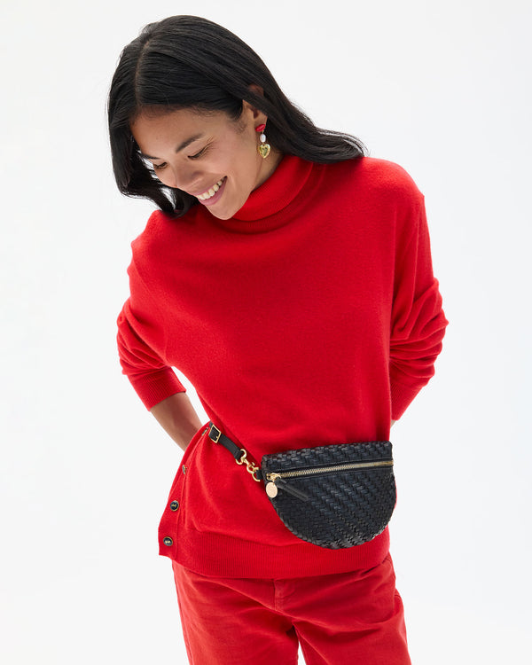Petite Fanny as a belt bag